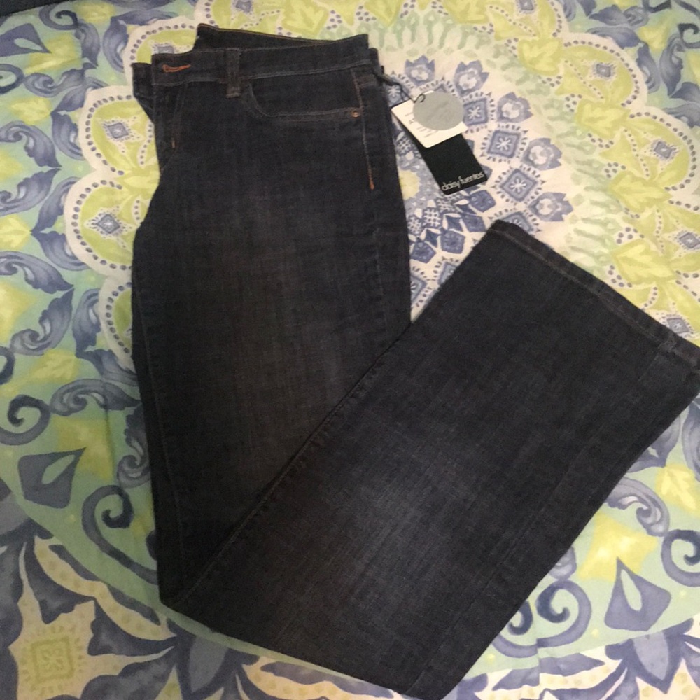 Daisy Fuentes stretch downtown jean